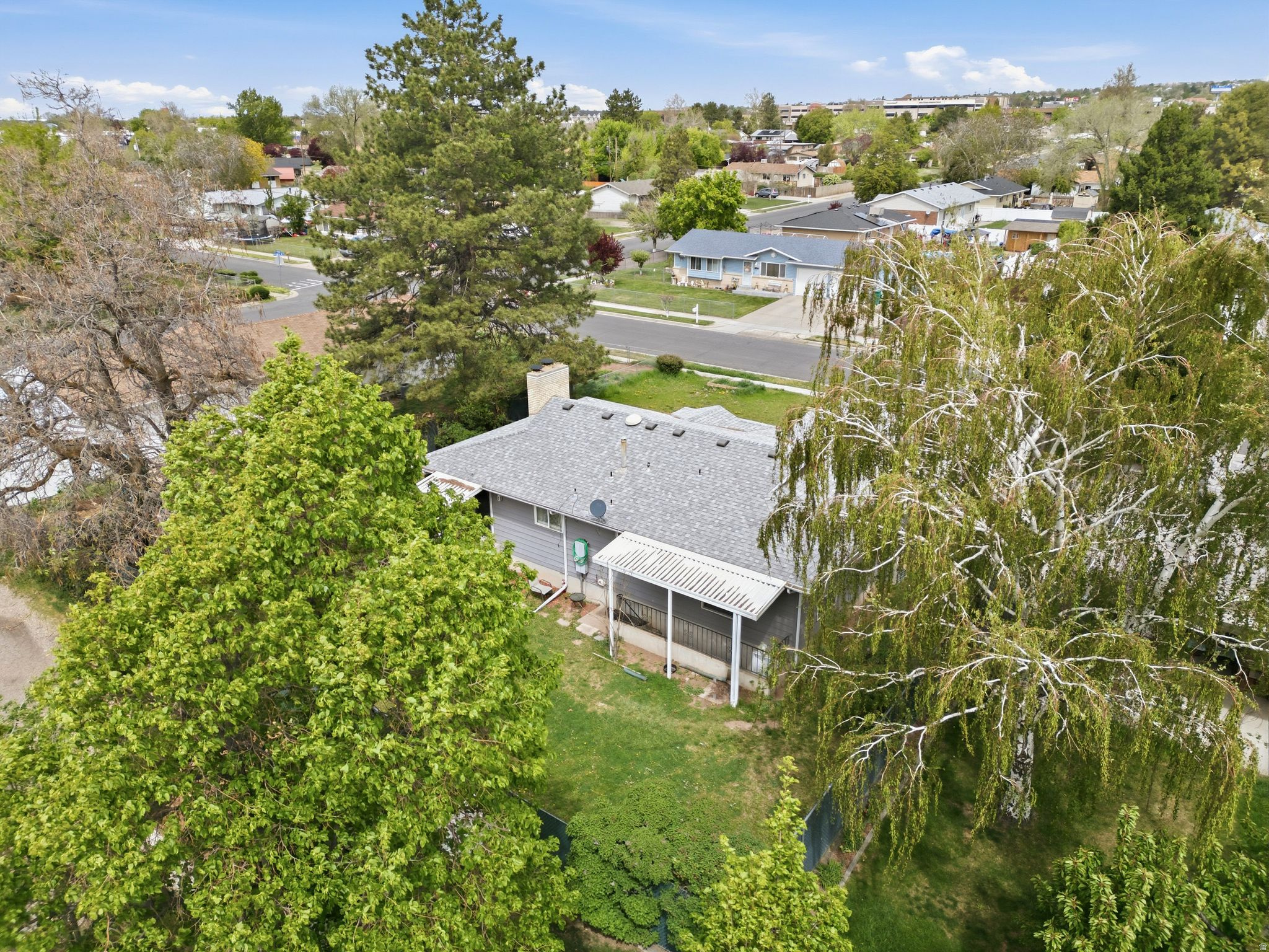 CAMELOT - Residential