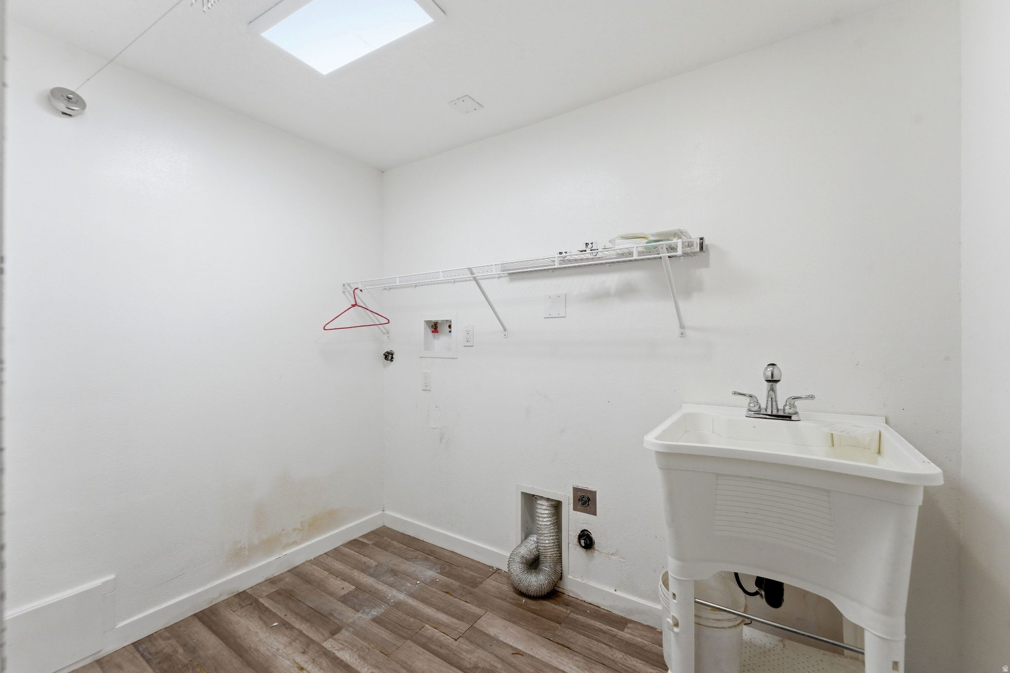 CAMELOT - Residential