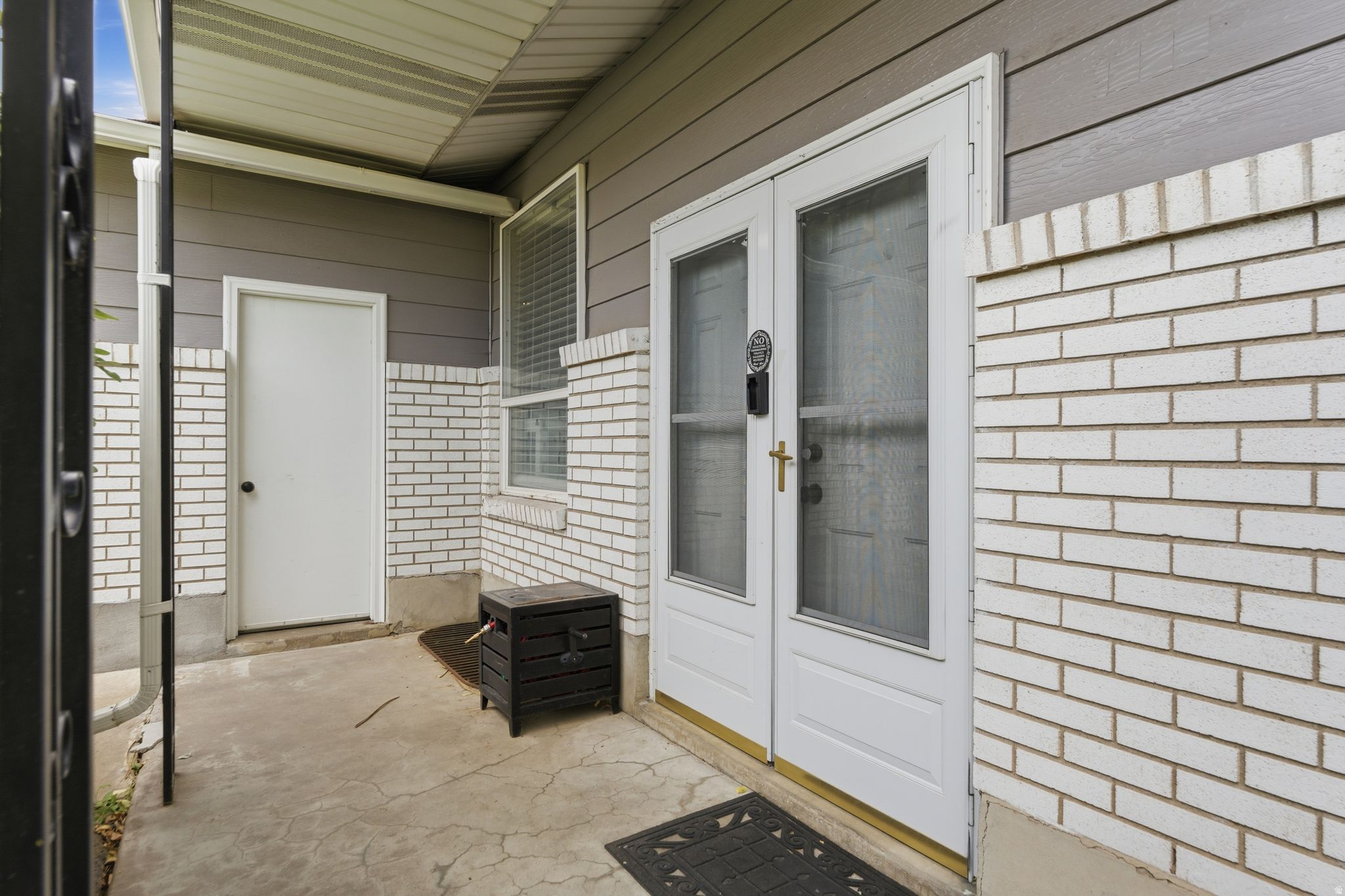 CAMELOT - Residential