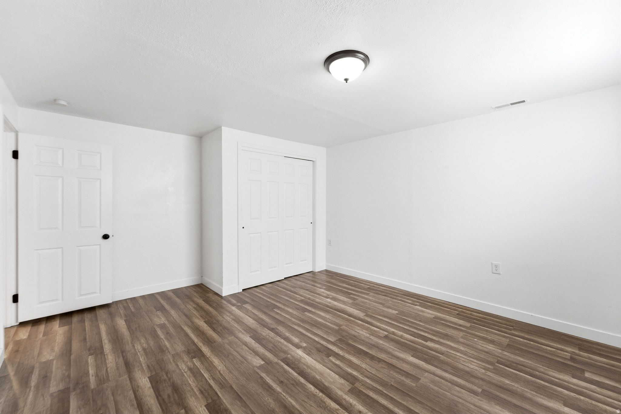 CAMELOT - Residential