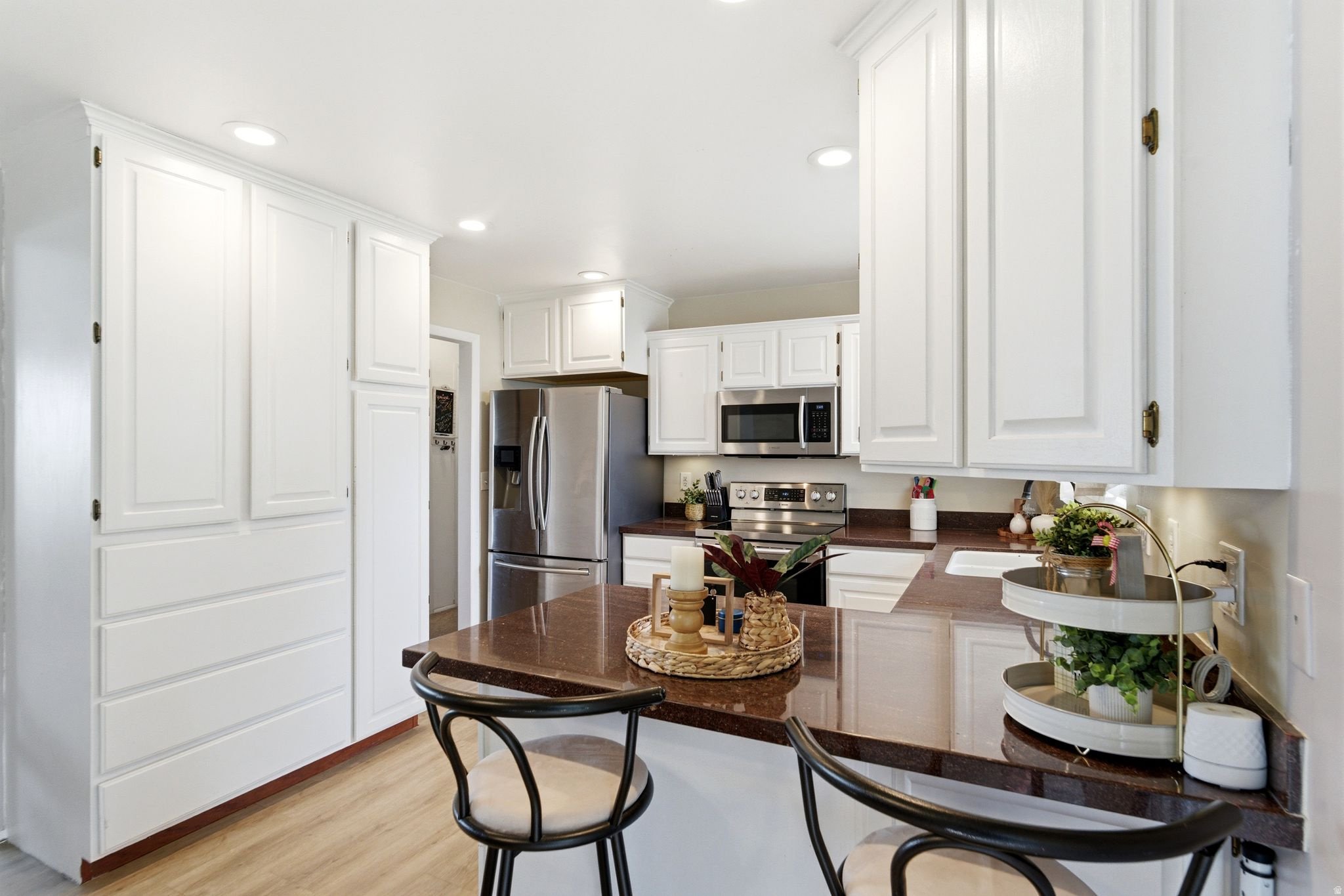 CAMELOT - Residential