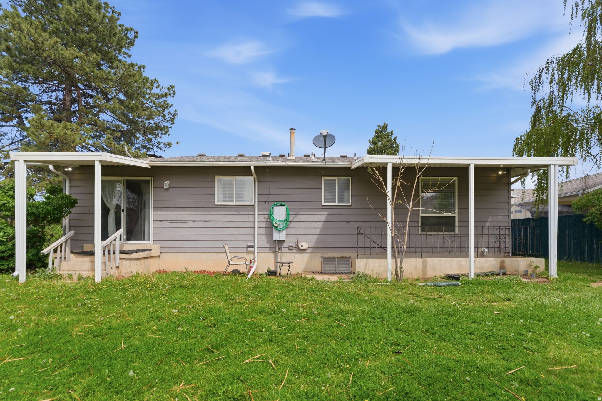 CAMELOT - Residential