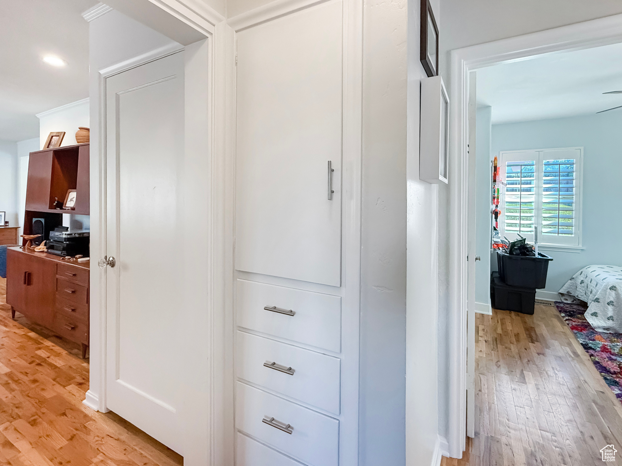 KINGSTON HEIGHTS - Residential