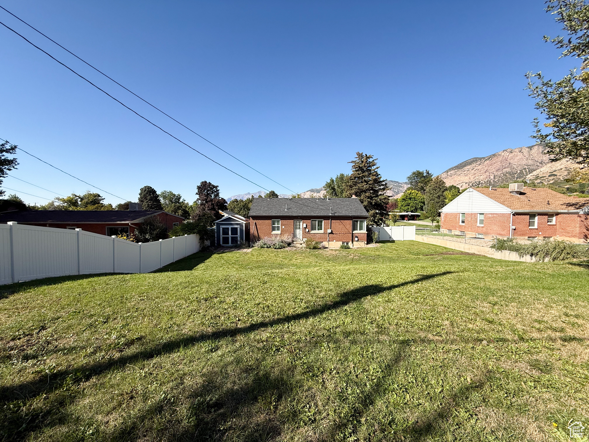 KINGSTON HEIGHTS - Residential