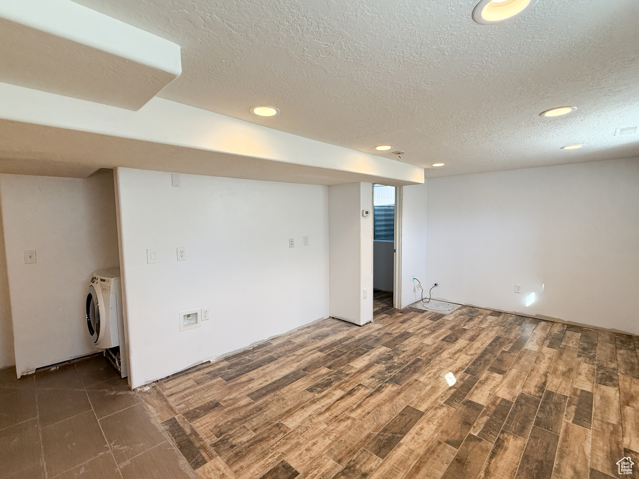 KINGSTON HEIGHTS - Residential