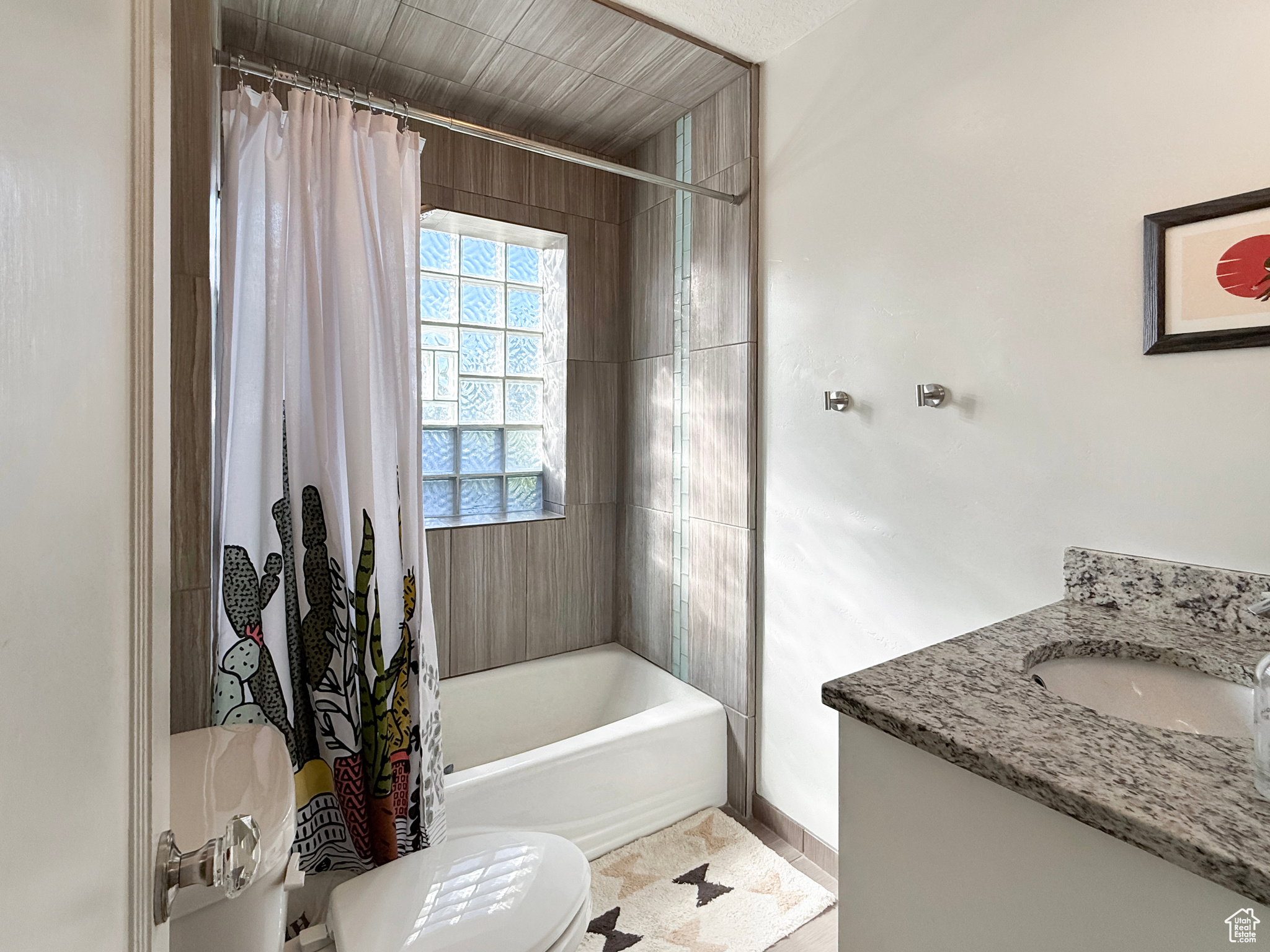 KINGSTON HEIGHTS - Residential