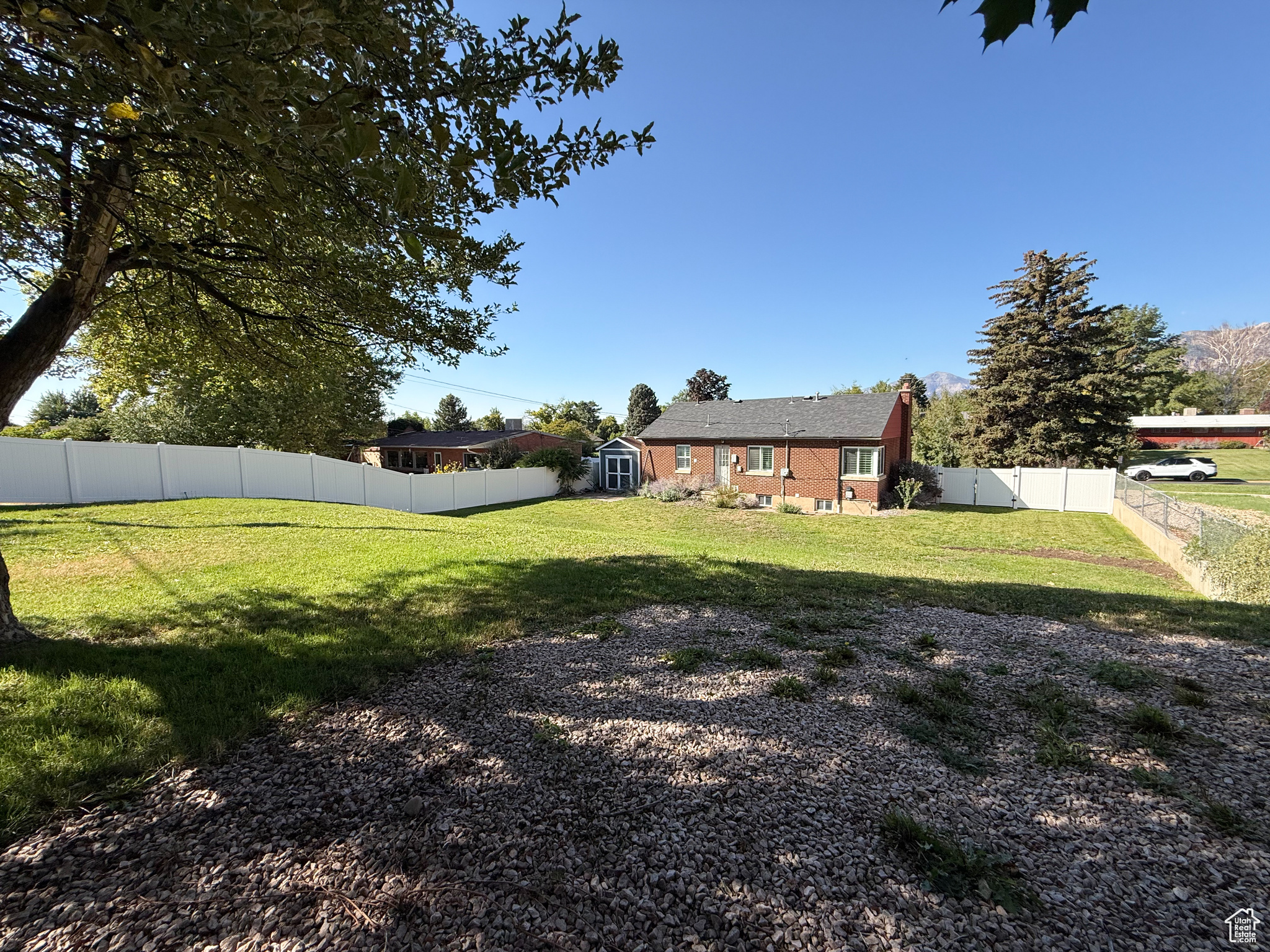KINGSTON HEIGHTS - Residential