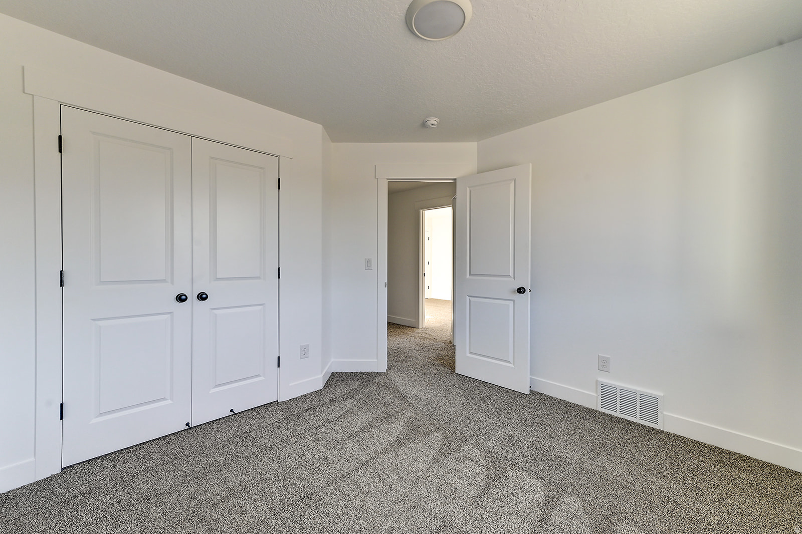 SUNSET ACRES - Residential