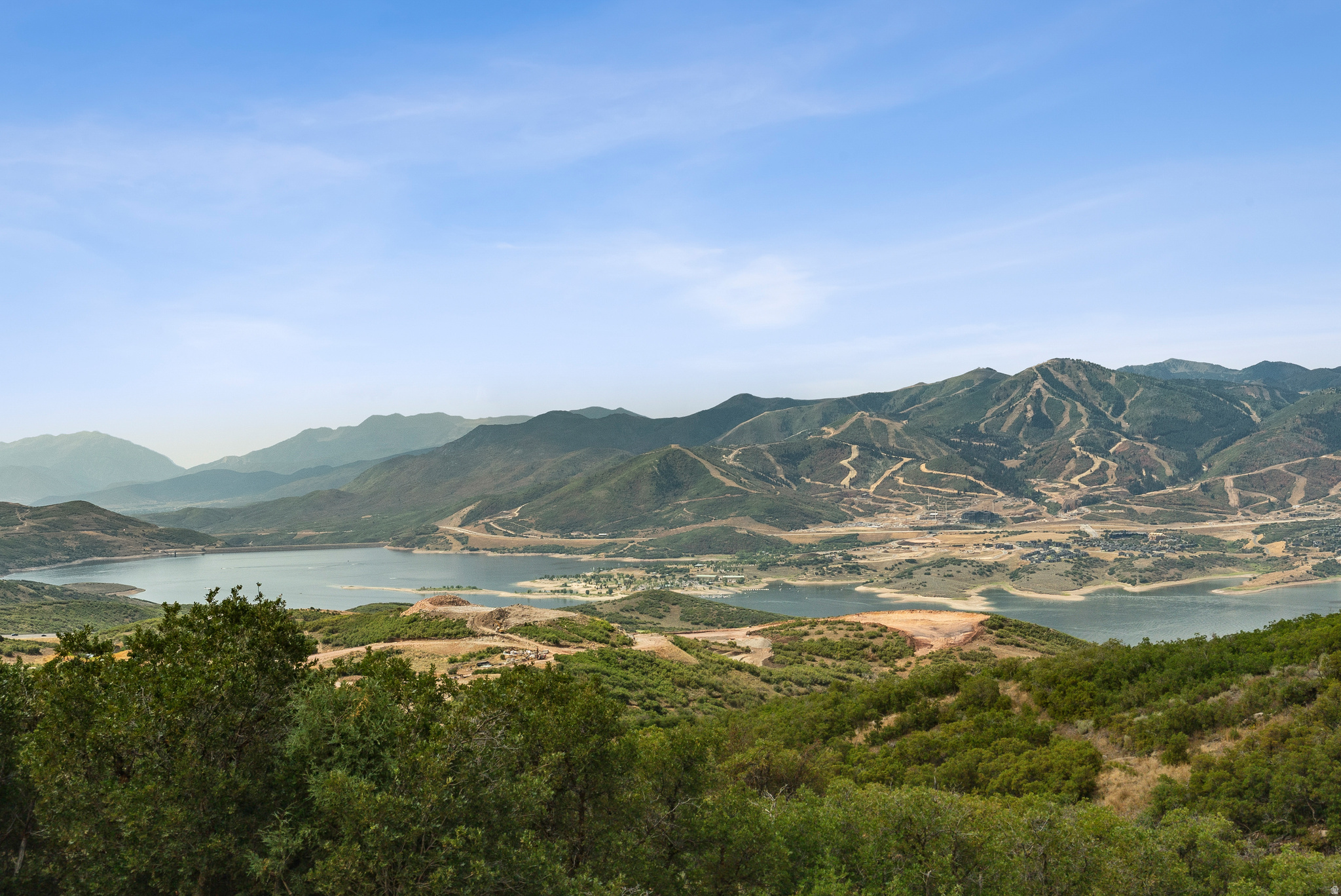 GOLDEN EAGLE - Residential