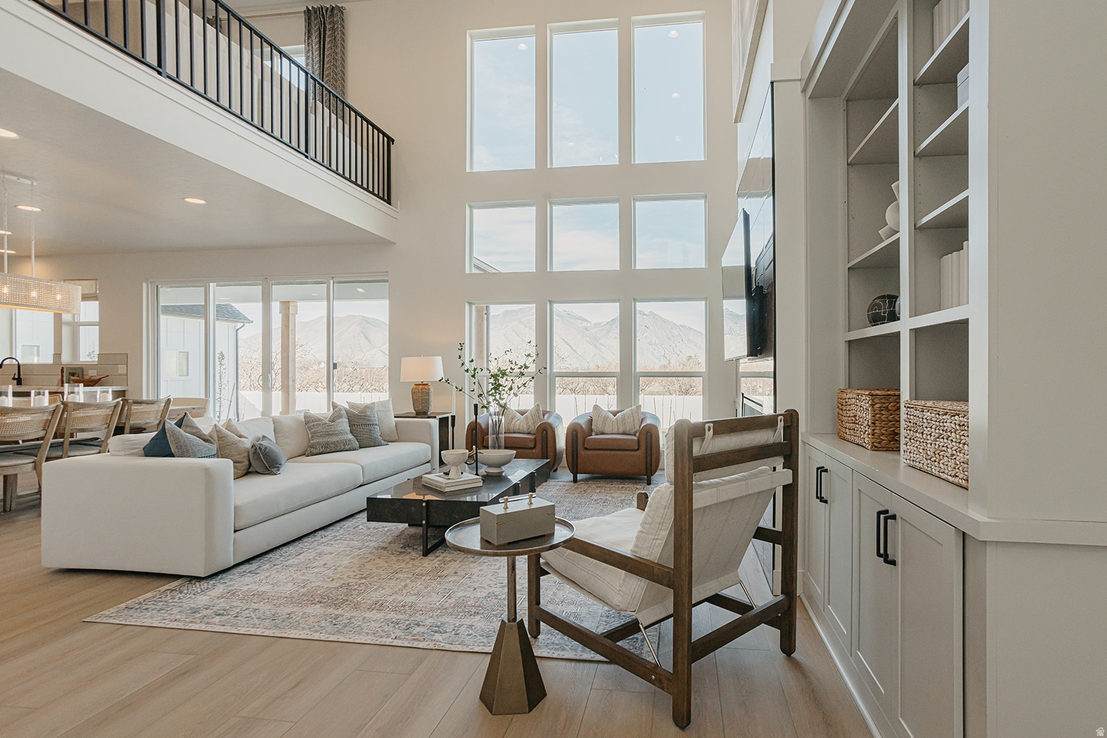 WILLOW ESTATES - Residential