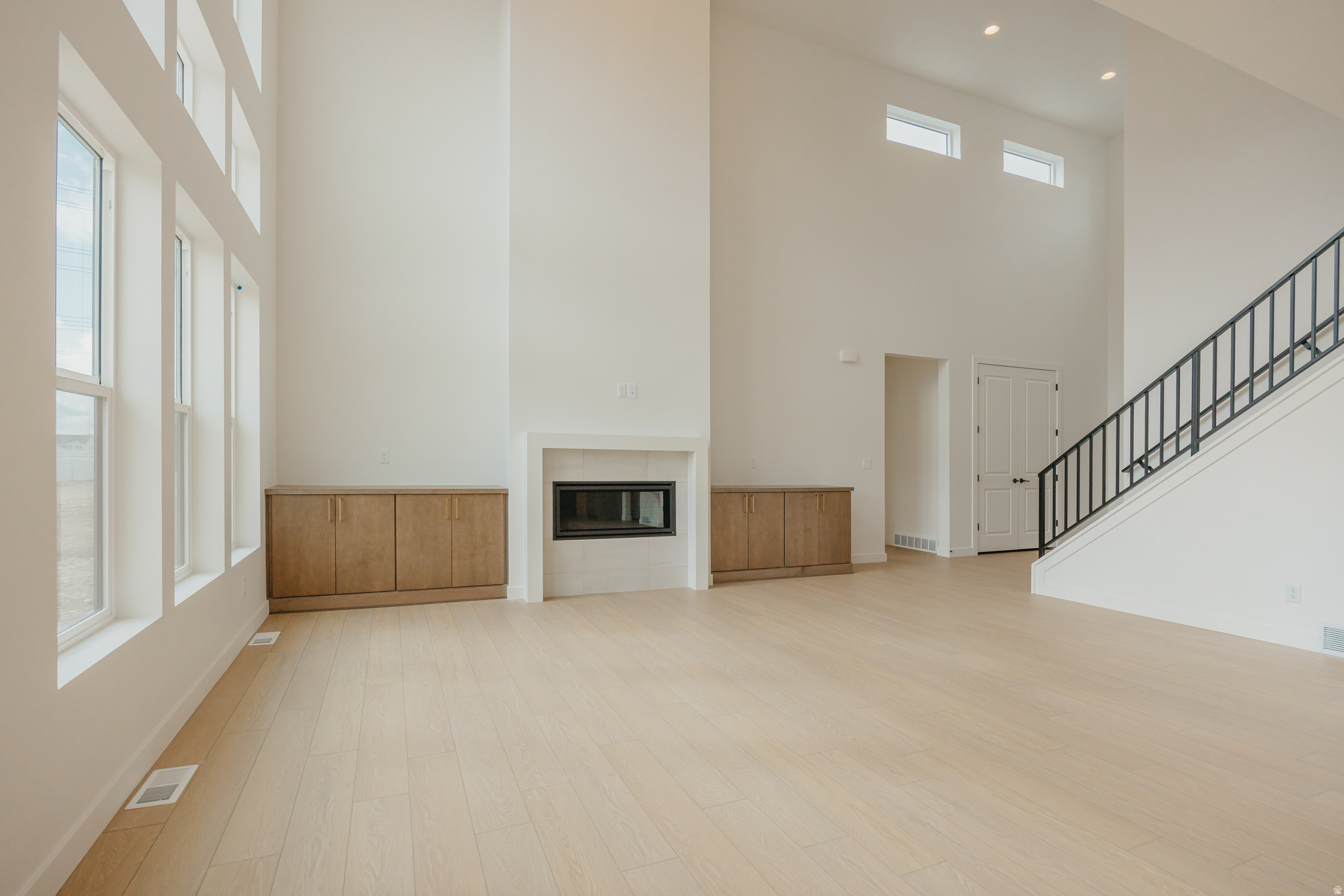 WILLOW ESTATES - Residential