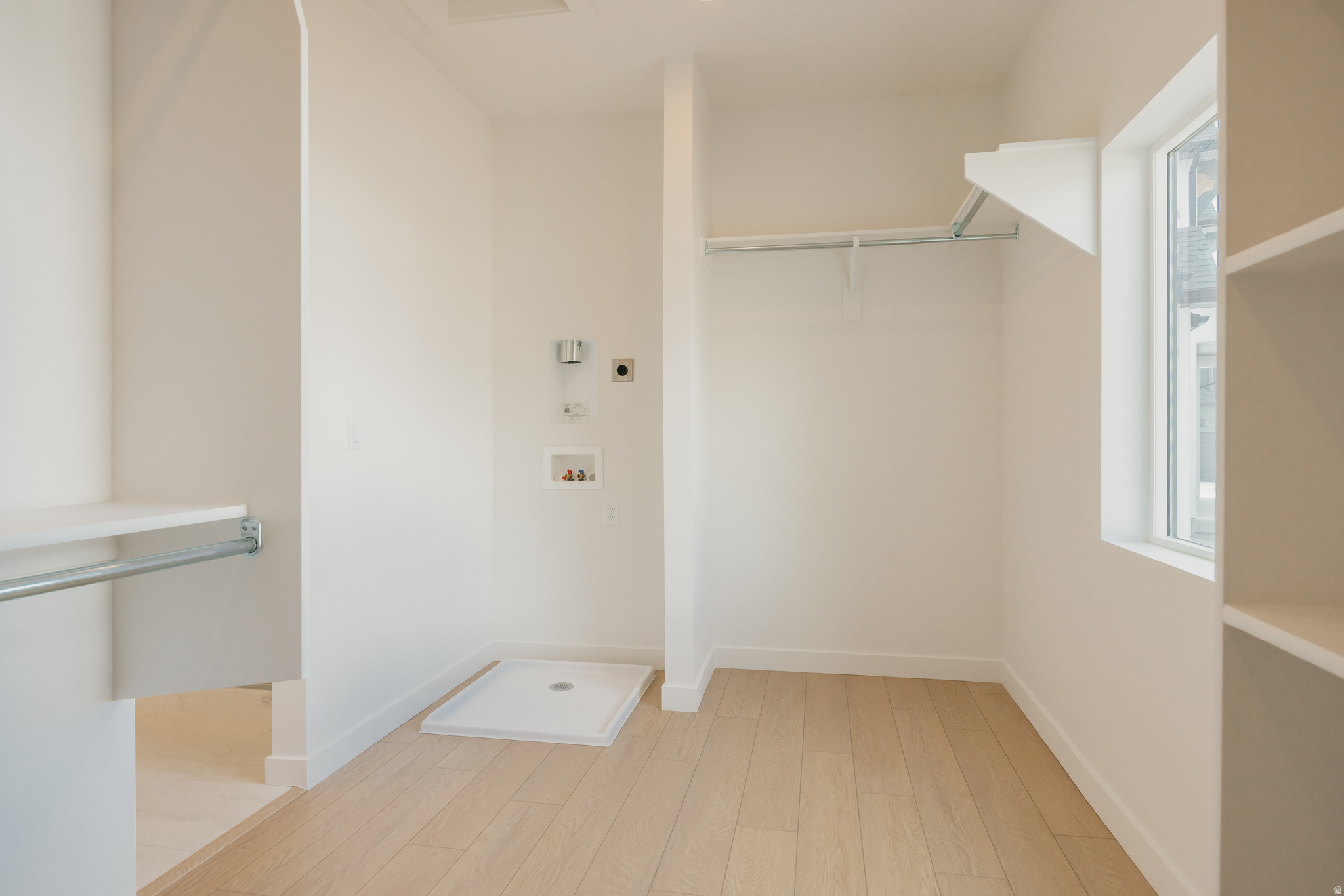 WILLOW ESTATES - Residential