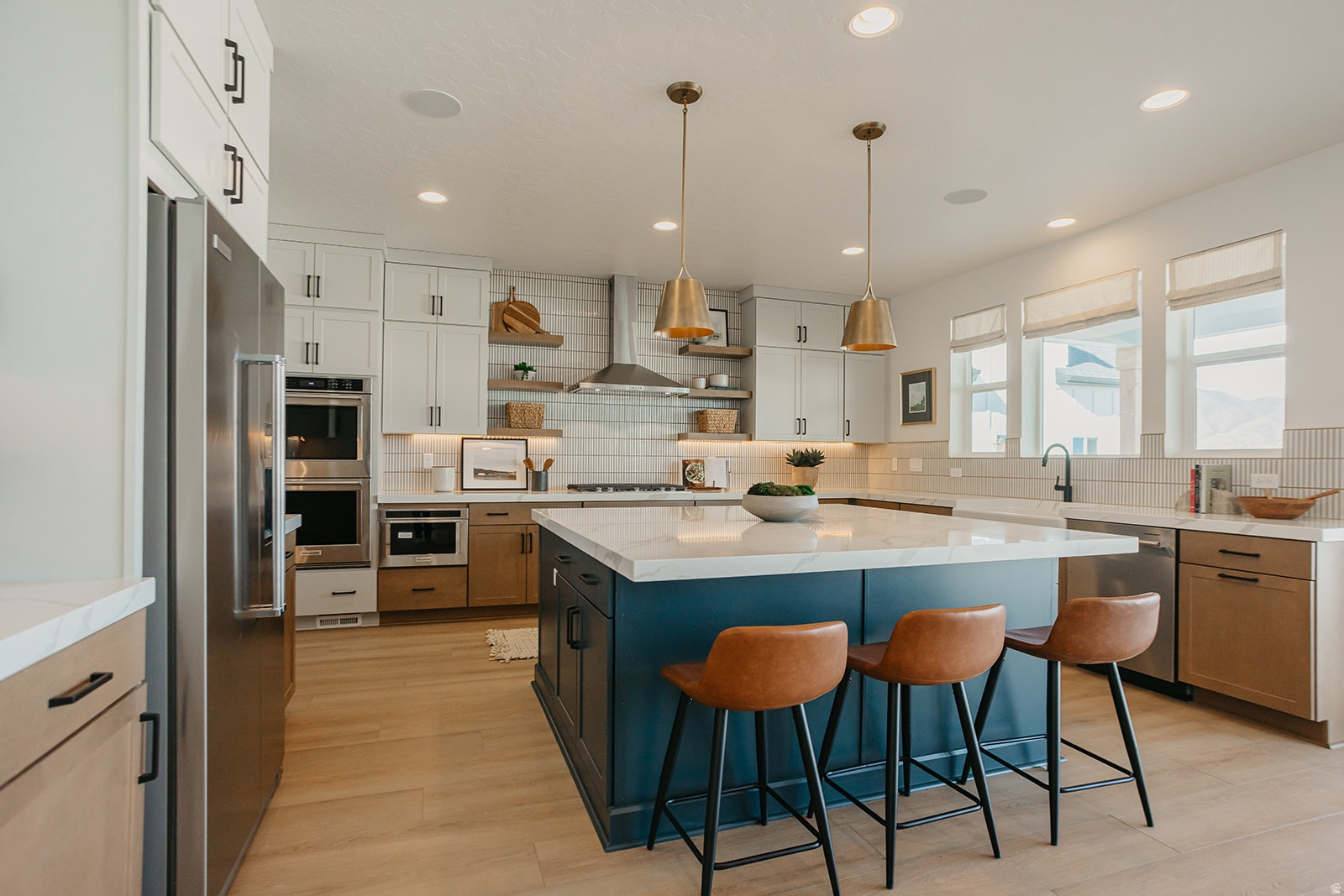 WILLOW ESTATES - Residential