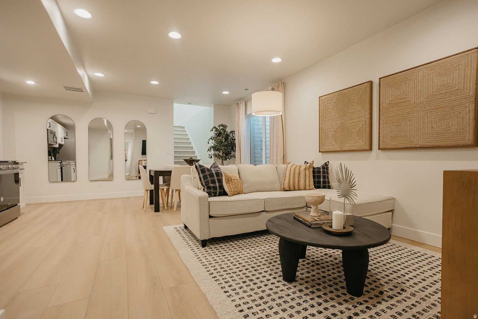 WILLOW ESTATES - Residential