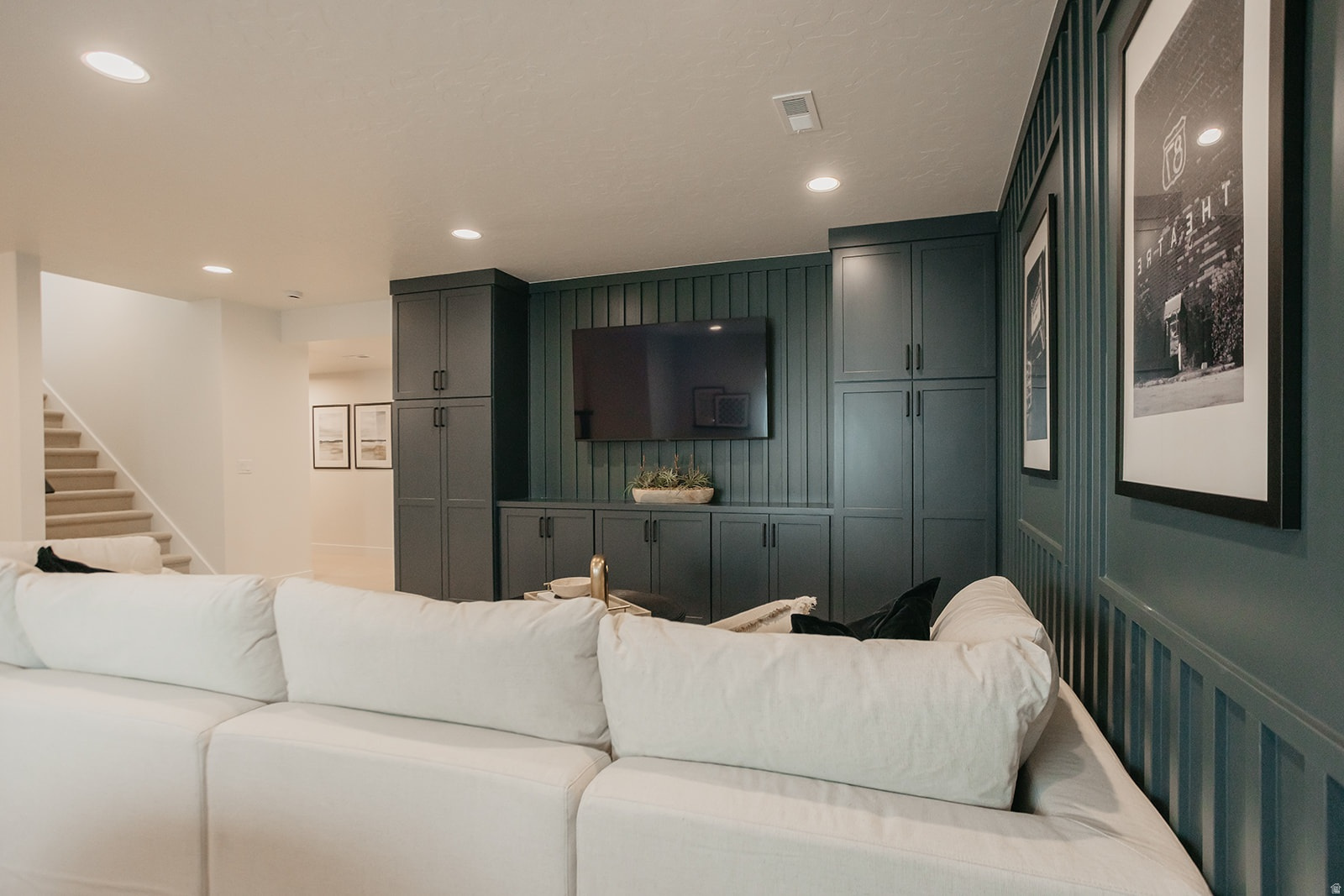 WILLOW ESTATES - Residential