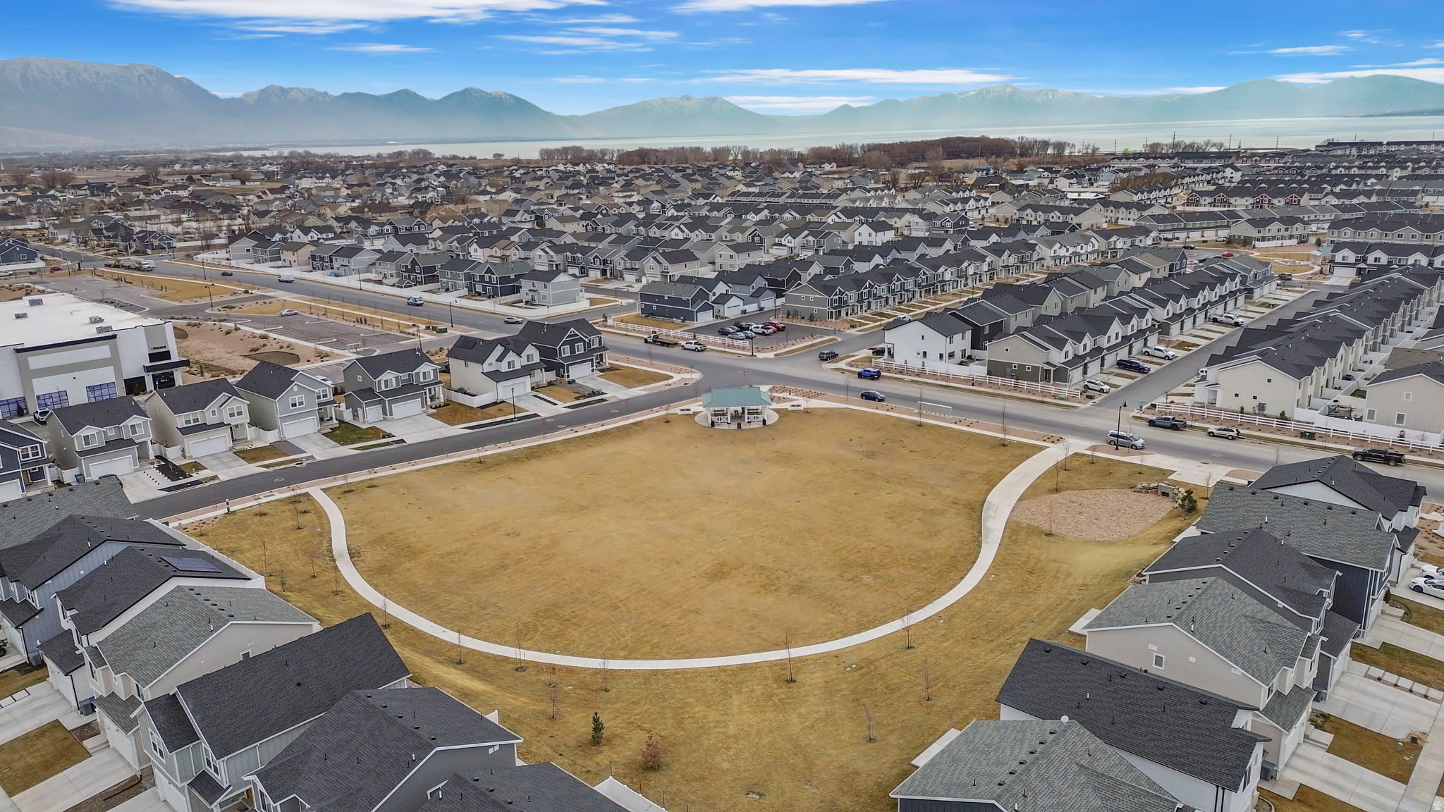 NORTHSHORE - Residential