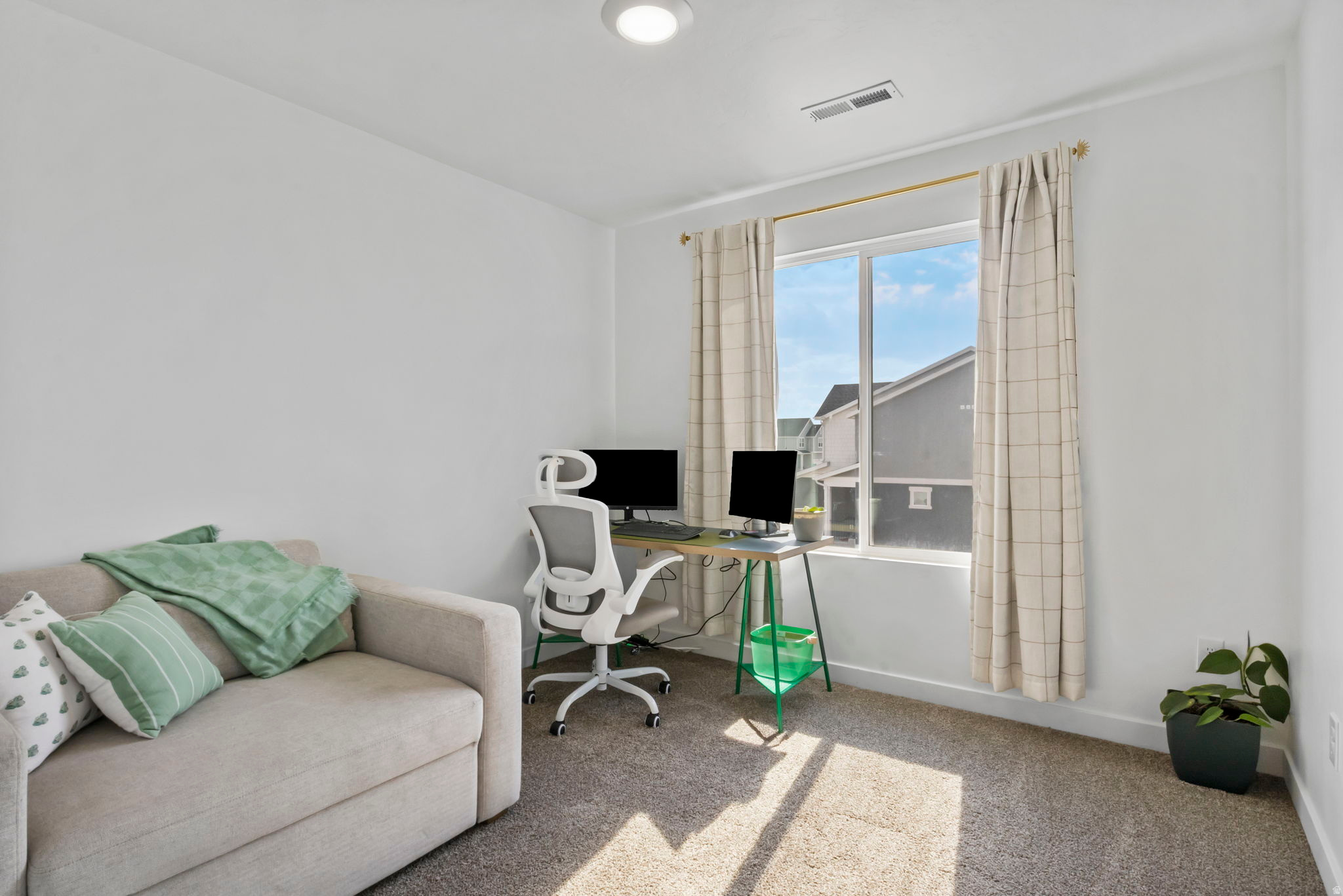 NORTHSHORE - Residential