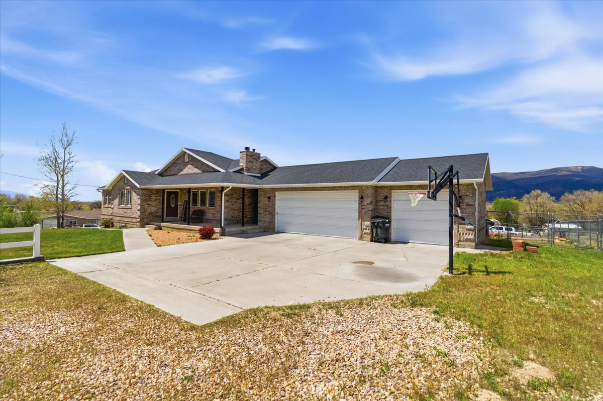 DAILEY MINOR - Residential