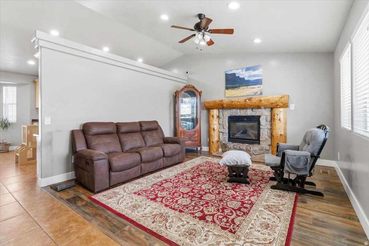 DAILEY MINOR - Residential
