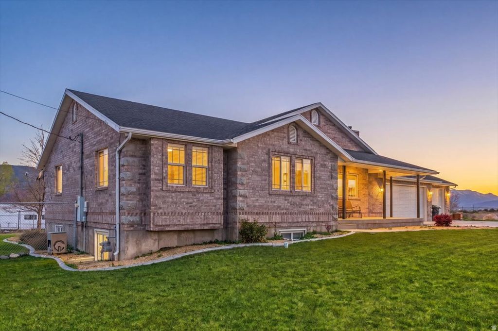 Photo of 495 N 300 W, Moroni, UT 84646 (MLS # 2156002)