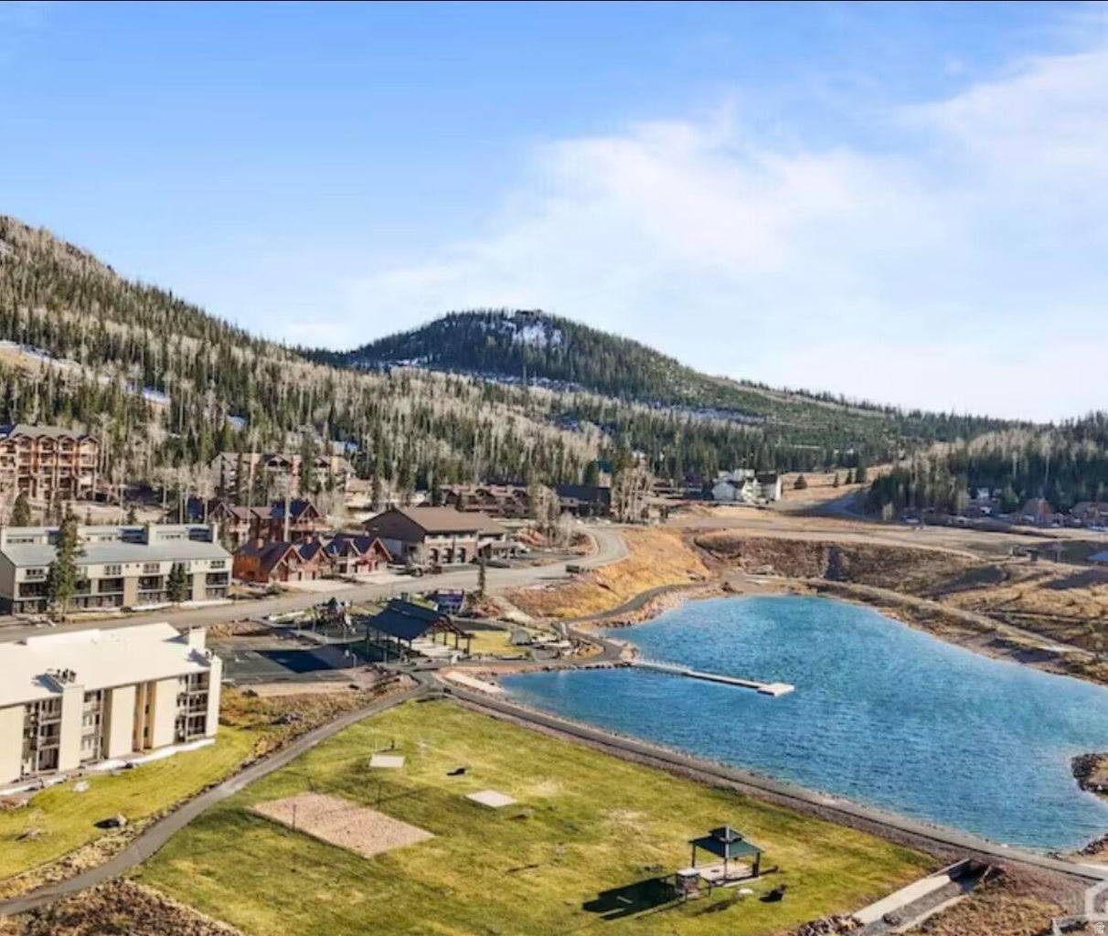 BRIAN HEAD VILLAGE - Residential