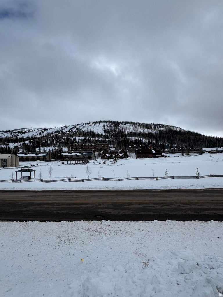 BRIAN HEAD VILLAGE - Residential