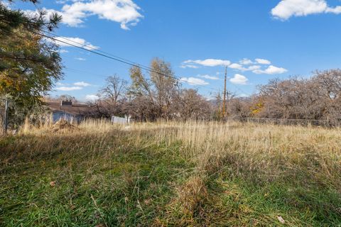 Tiny photo for 2913 S DAVIS BLVD, Bountiful, UT 84010 (MLS # 2124050)