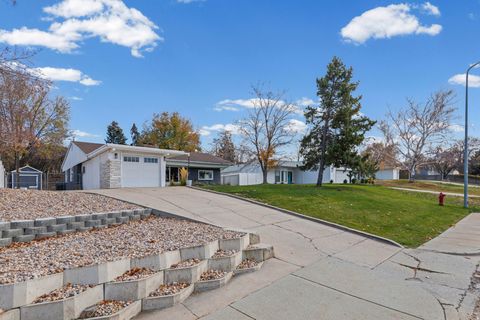 Tiny photo for 2913 S DAVIS BLVD, Bountiful, UT 84010 (MLS # 2124050)