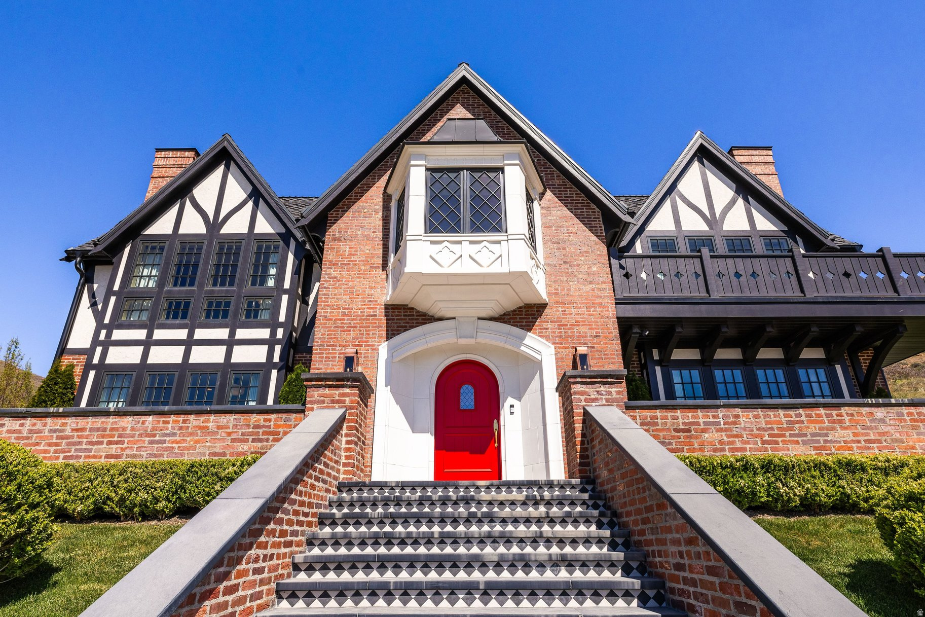 NORTH COVE ESTATES - Residential