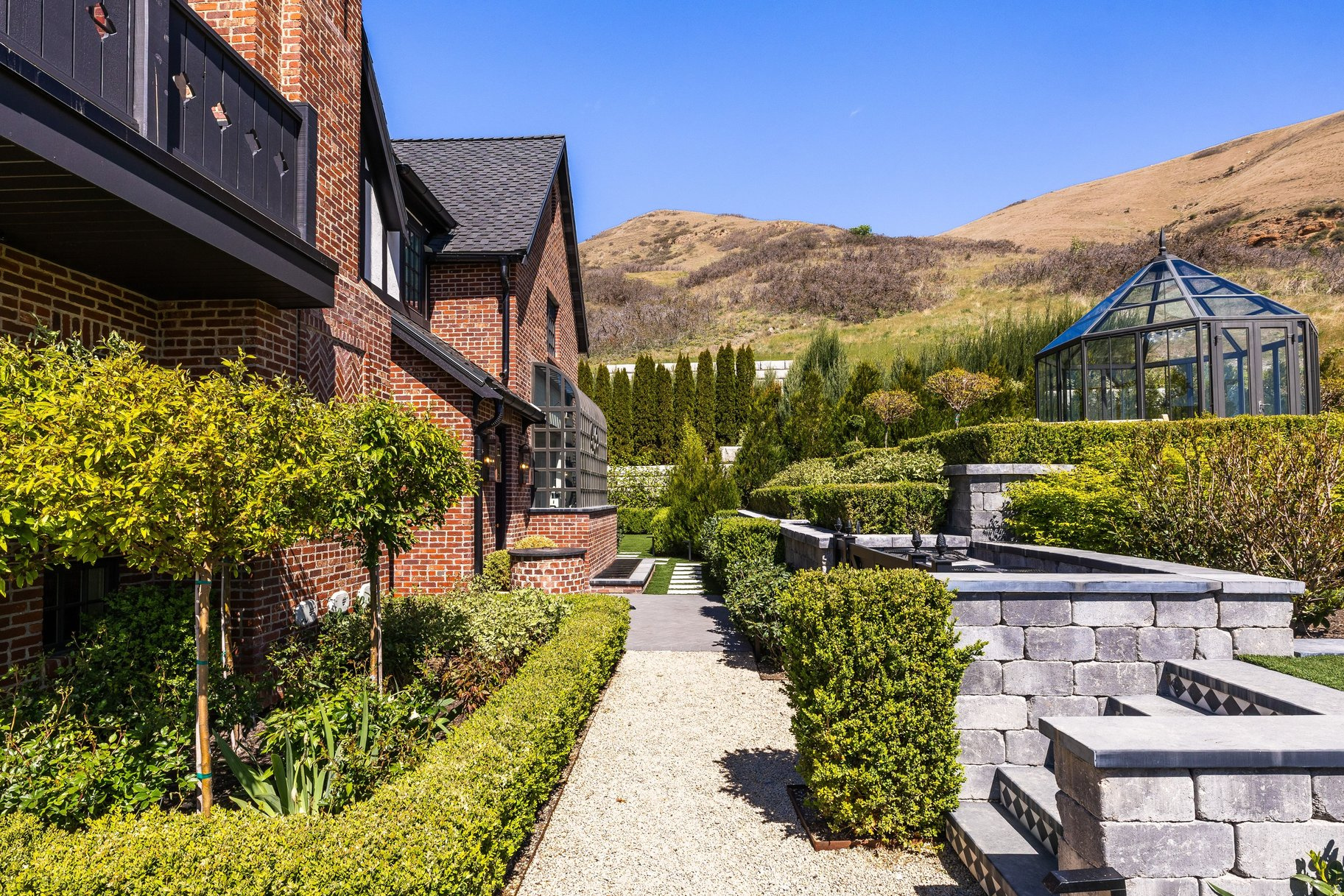 NORTH COVE ESTATES - Residential