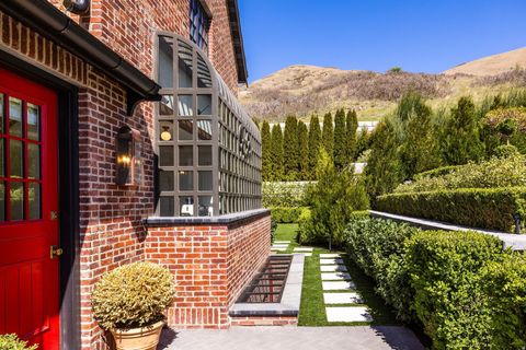 Tiny photo for 299 E OAK FOREST RD, Salt Lake City, UT 84103 (MLS # 2158805)