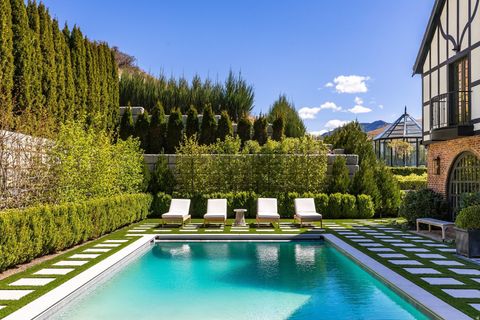 Tiny photo for 299 E OAK FOREST RD, Salt Lake City, UT 84103 (MLS # 2158805)