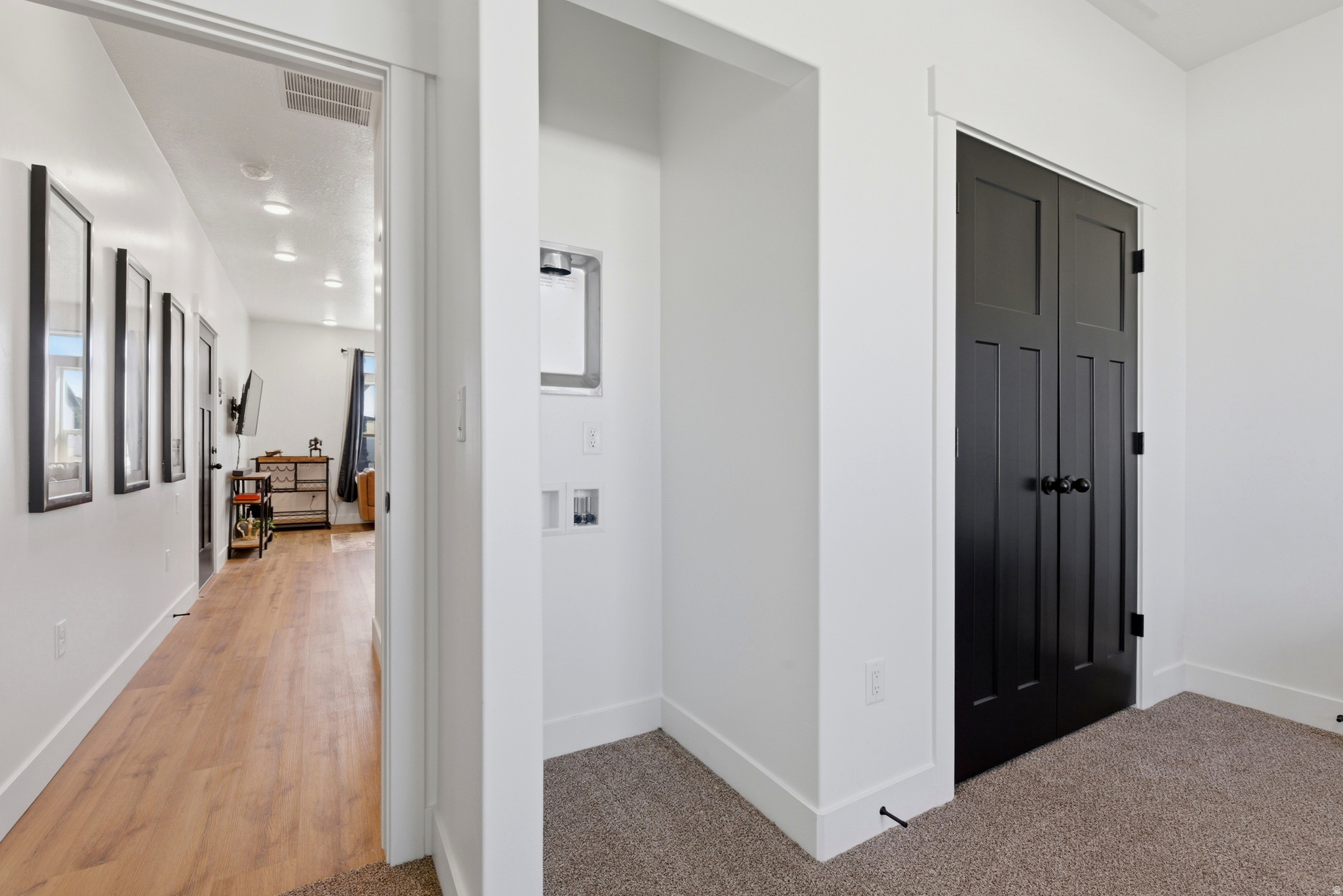 WEST FIELDS - Residential