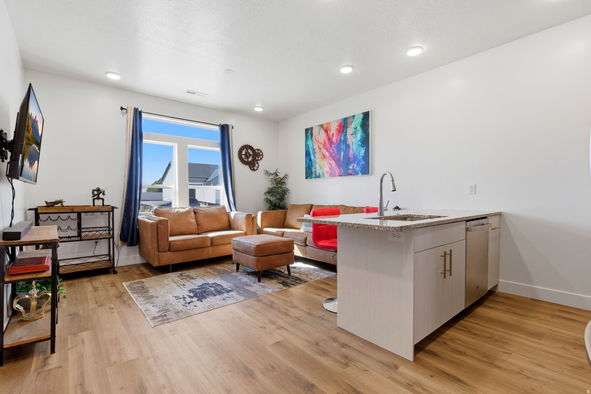 WEST FIELDS - Residential