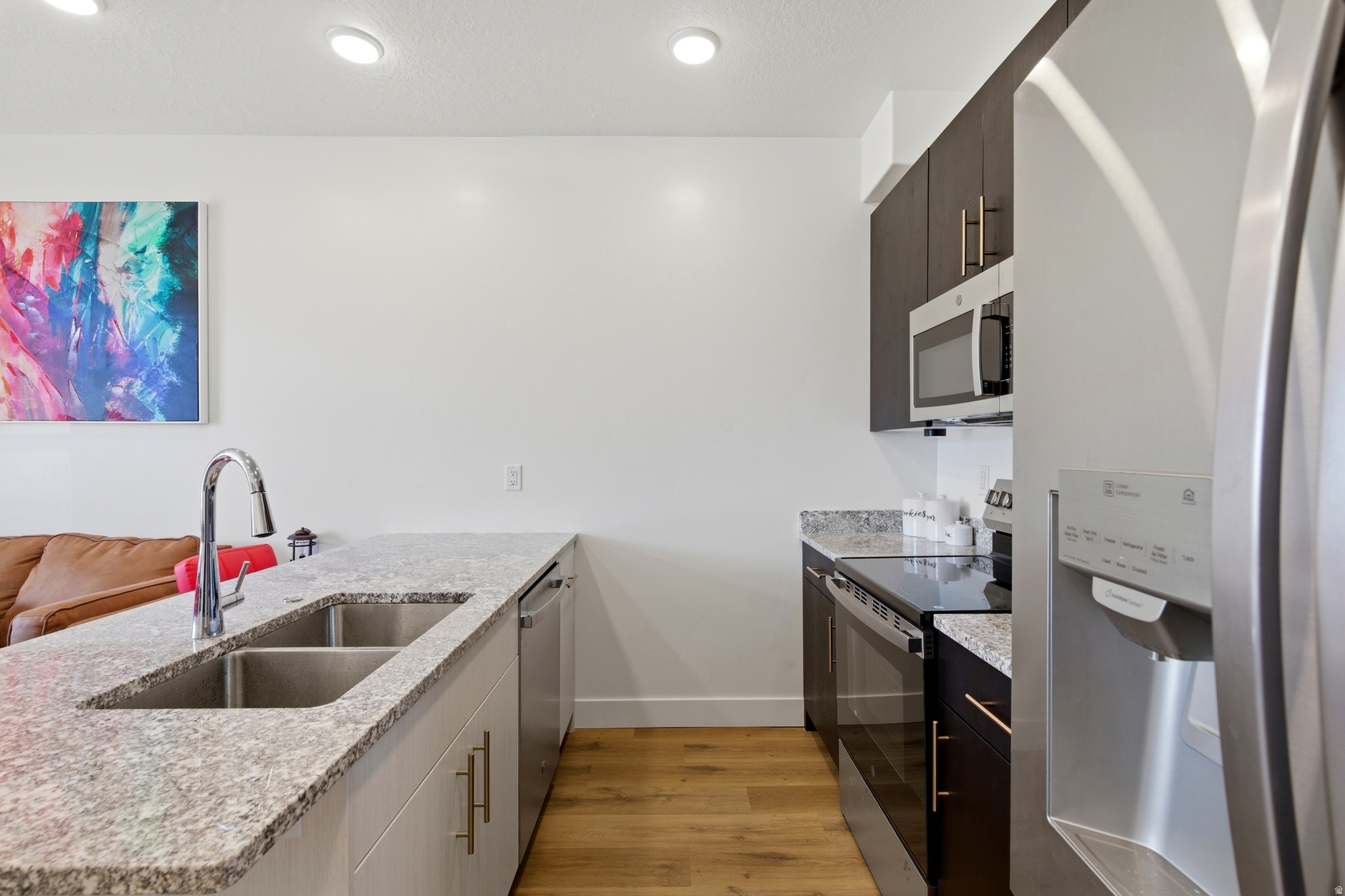 WEST FIELDS - Residential