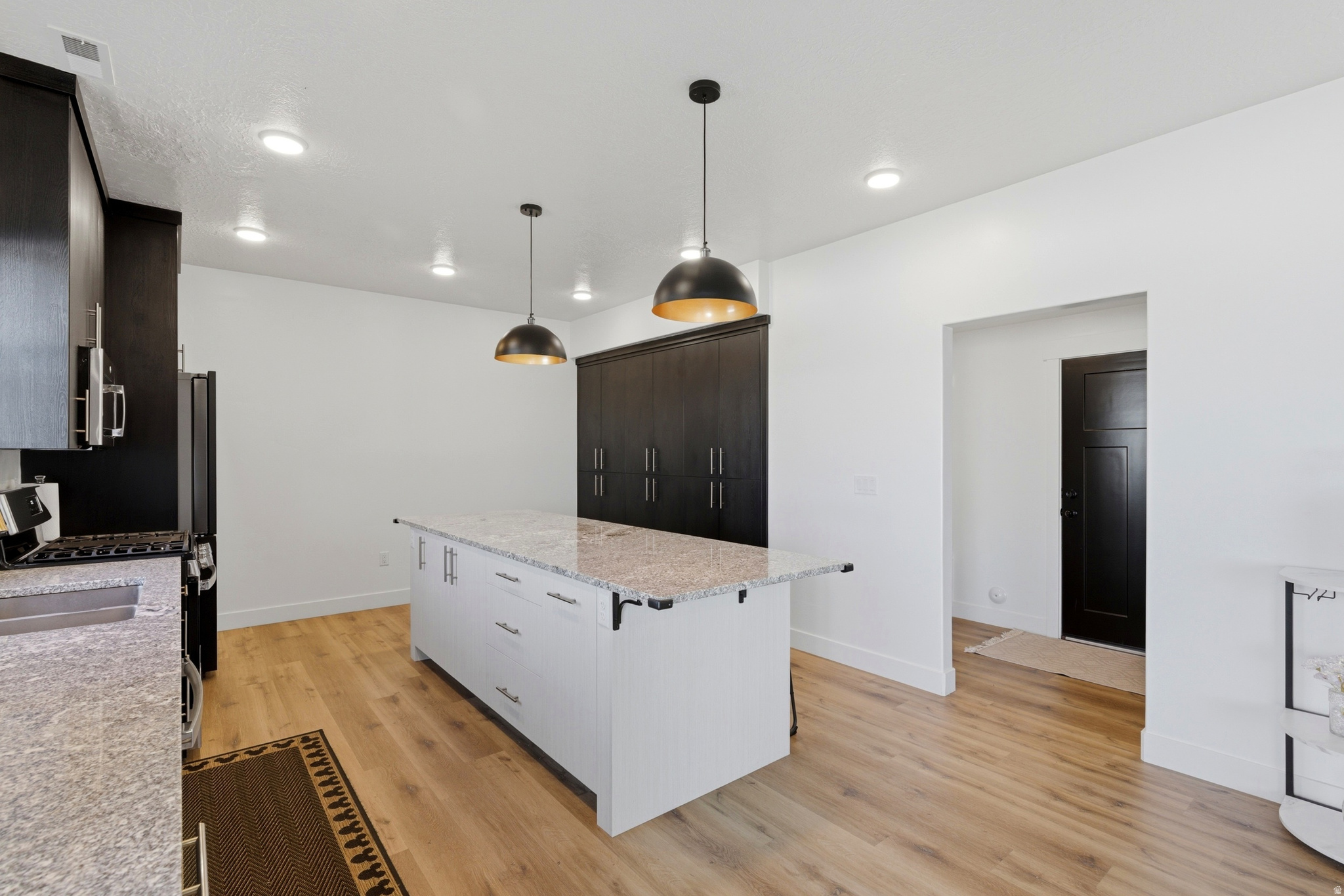 WEST FIELDS - Residential