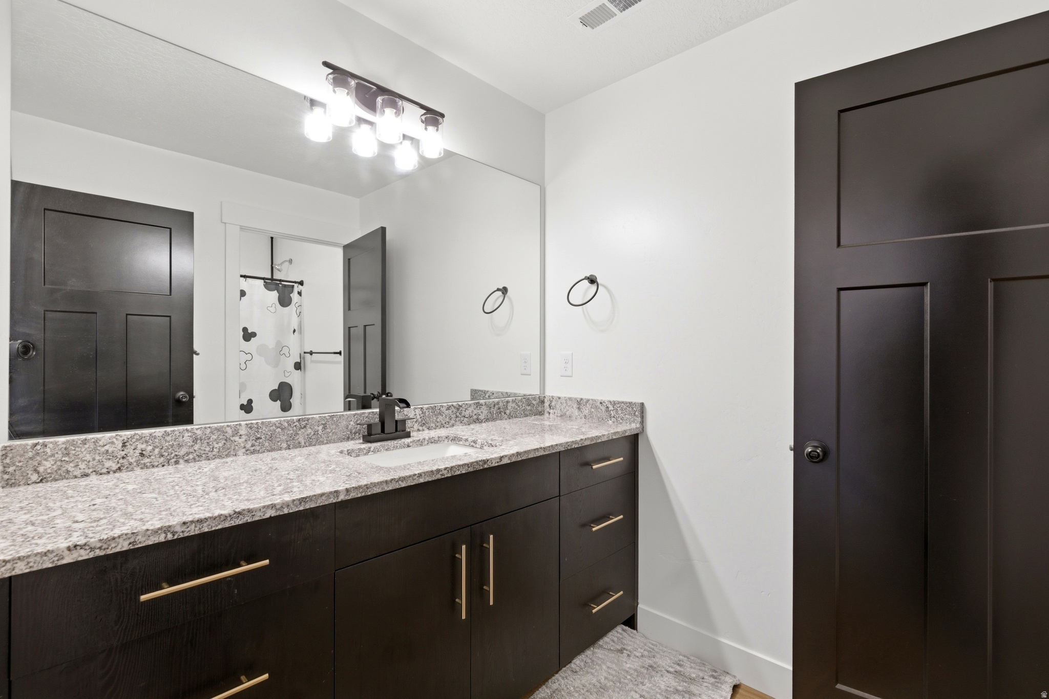 WEST FIELDS - Residential