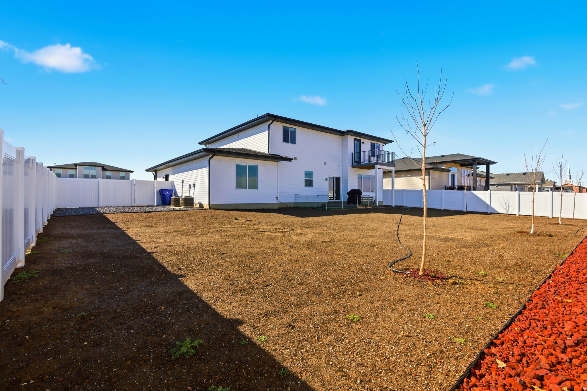 WEST FIELDS - Residential