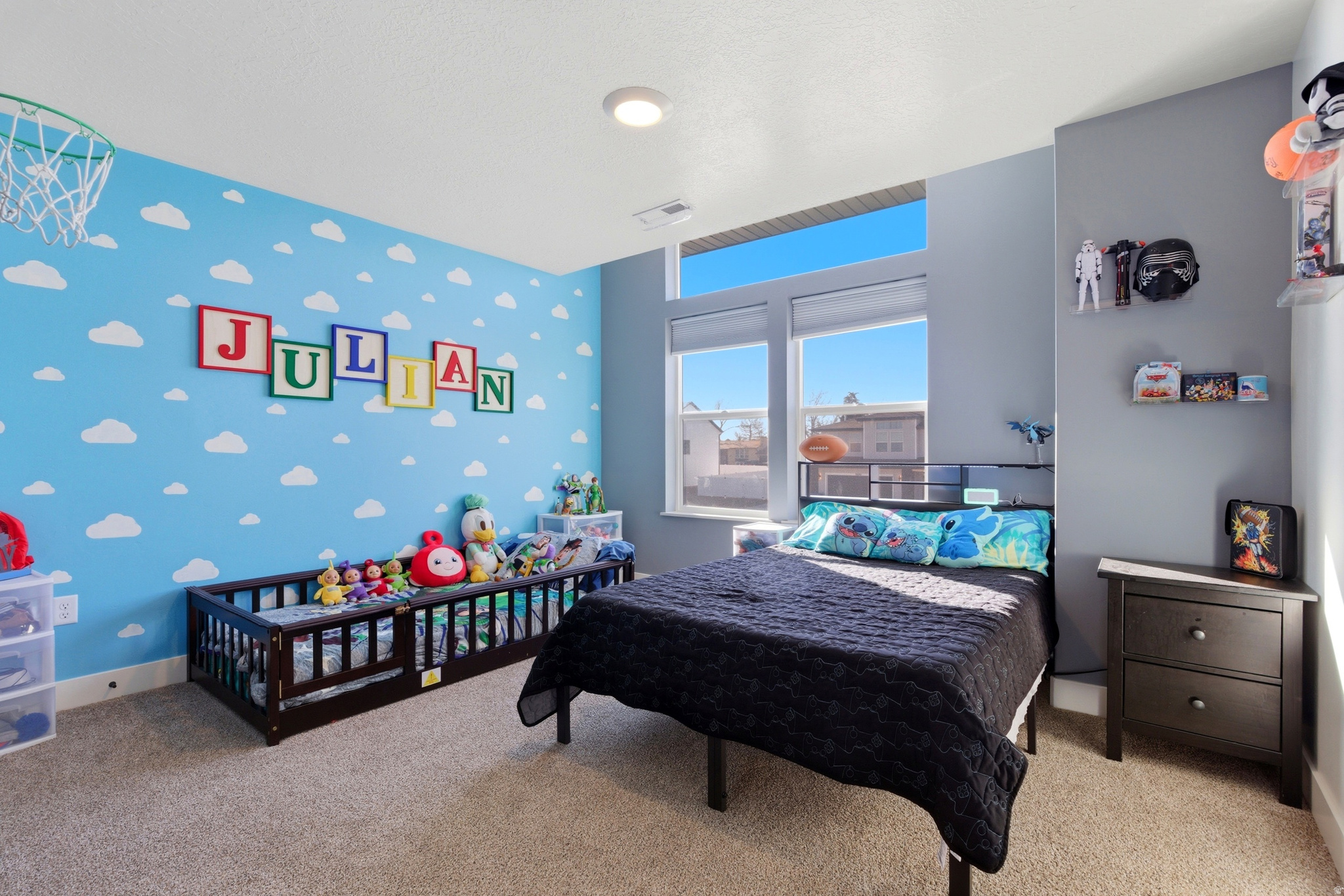 WEST FIELDS - Residential