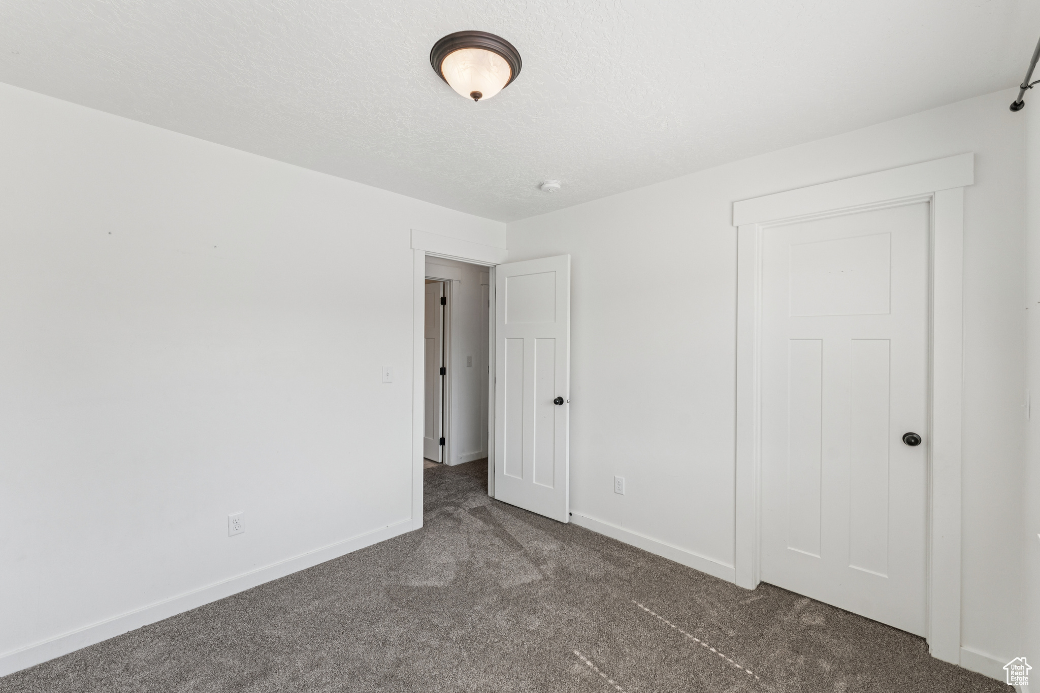 Herriman, Utah 84096, United States, 4 Bedrooms Bedrooms, ,3 BathroomsBathrooms,Residential,Active,162310