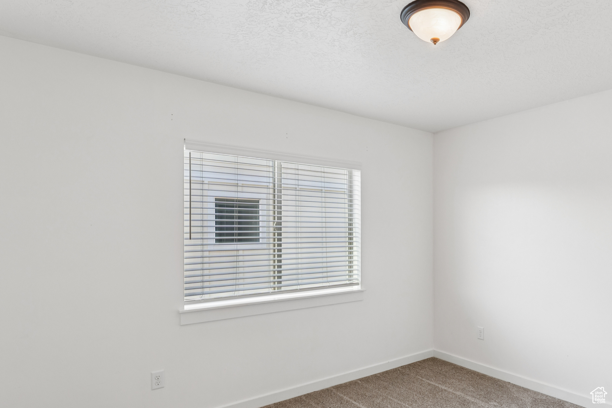 Herriman, Utah 84096, United States, 4 Bedrooms Bedrooms, ,3 BathroomsBathrooms,Residential,Active,162310