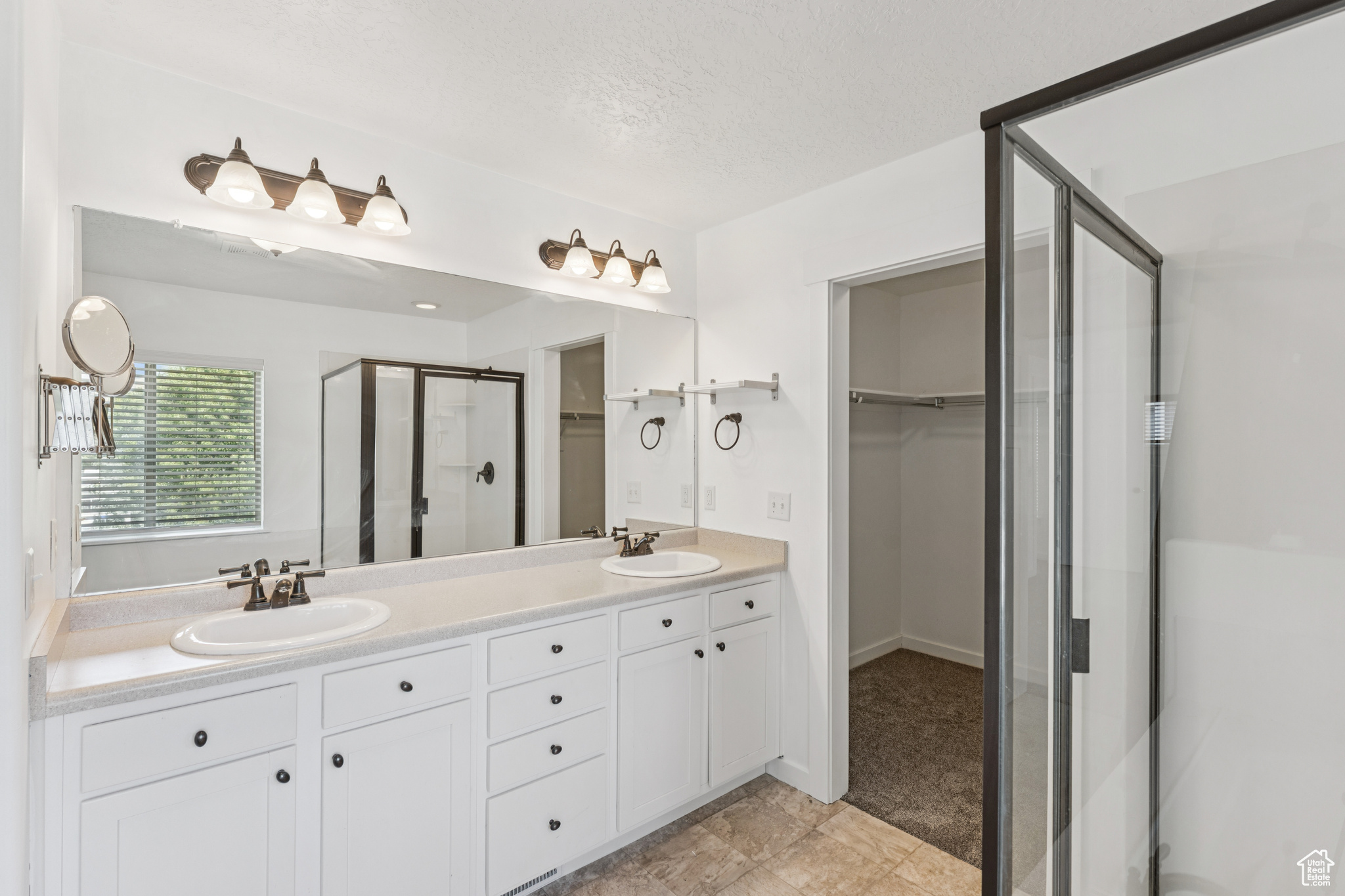 Herriman, Utah 84096, United States, 4 Bedrooms Bedrooms, ,3 BathroomsBathrooms,Residential,Active,162310