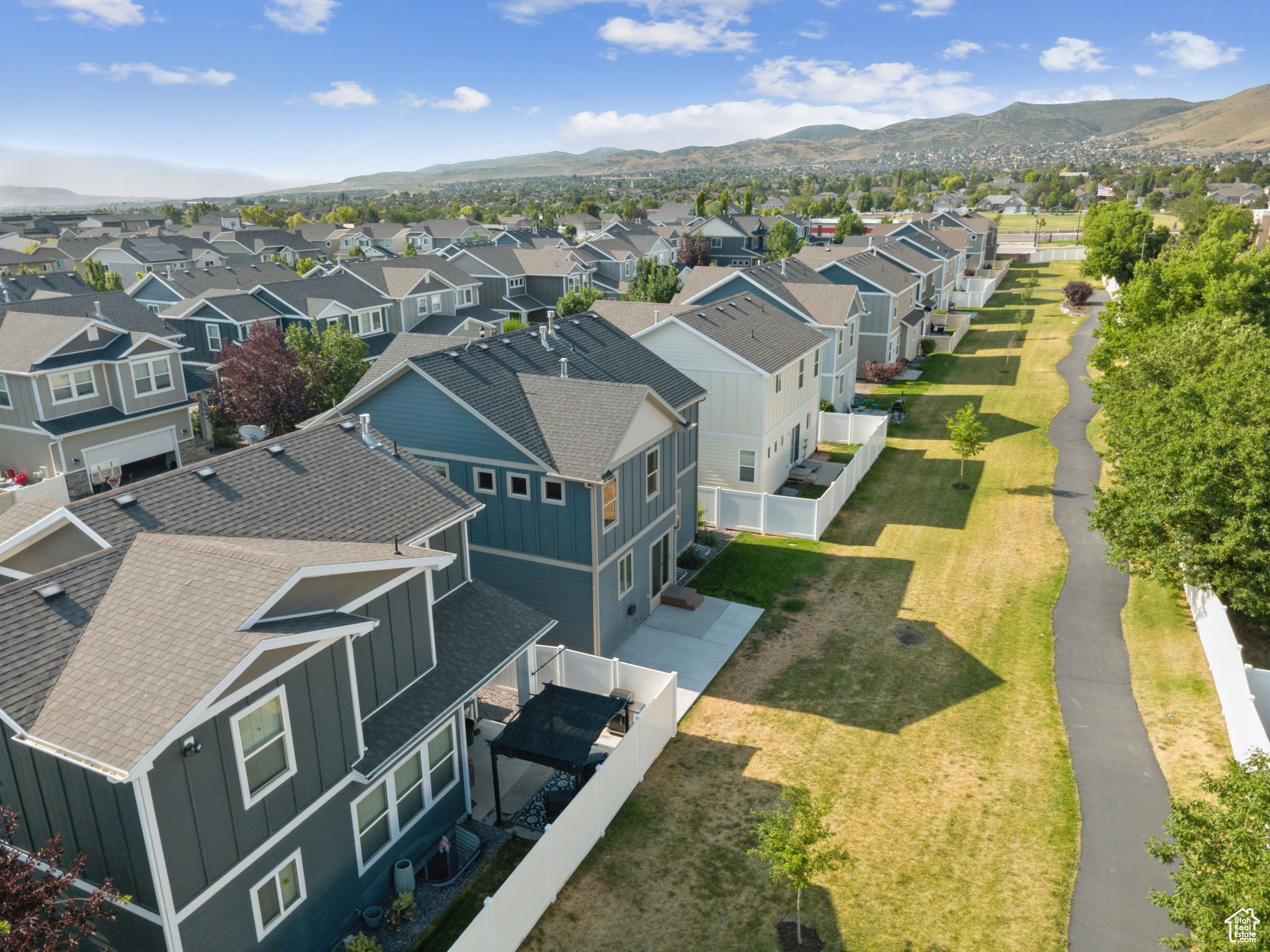 Herriman, Utah 84096, United States, 4 Bedrooms Bedrooms, ,3 BathroomsBathrooms,Residential,Active,162310