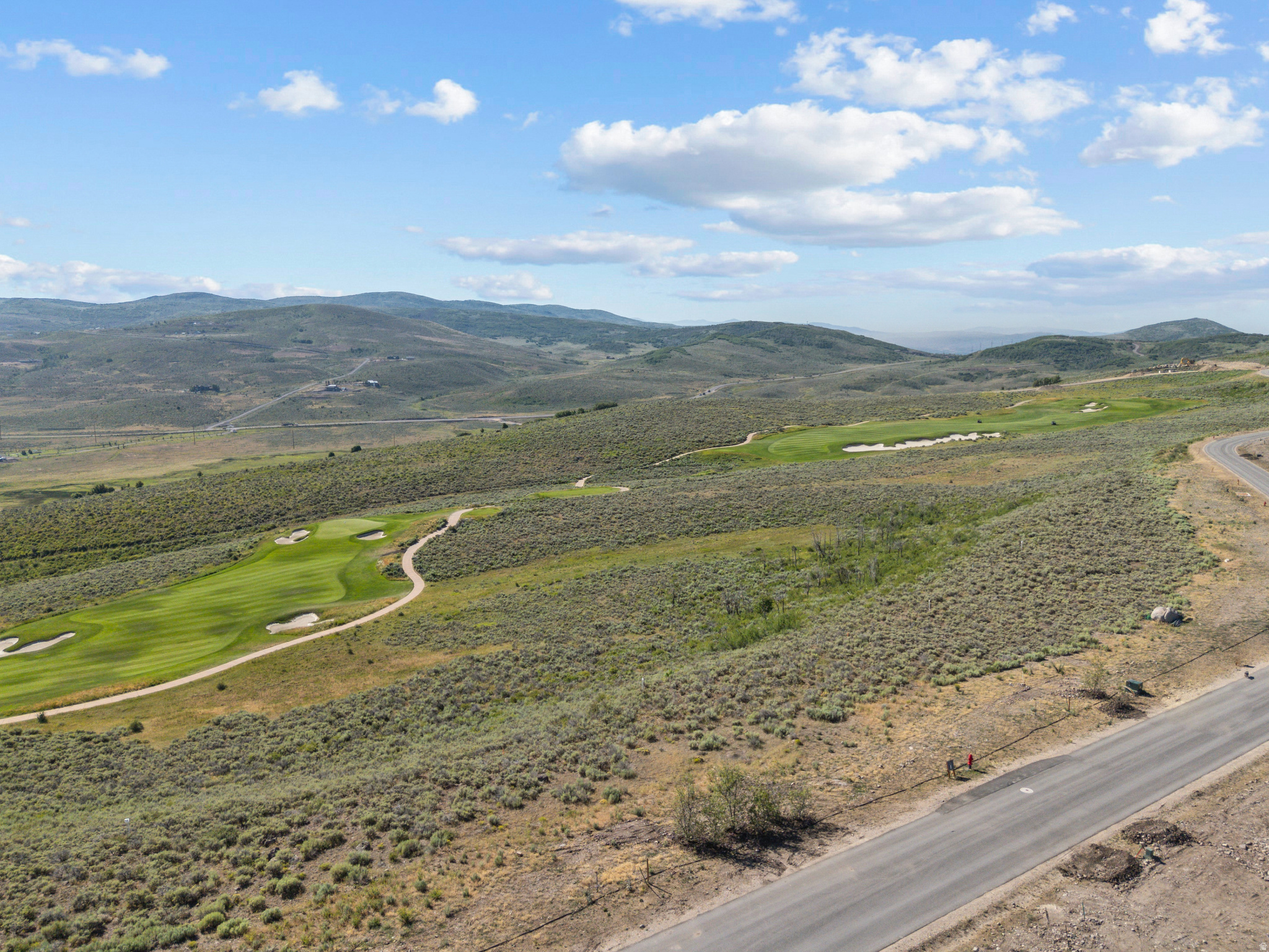 LINKS EDGE - Residential