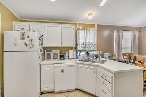 Tiny photo for 276 E HIDDEN VIEW DR #98, Sandy, UT 84070 (MLS # 2138930)