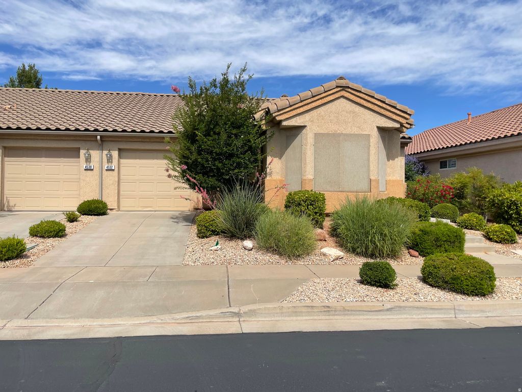 Photo of 4532 S COLD RIVER DR, Saint George, UT 84790 (MLS # 2135961)