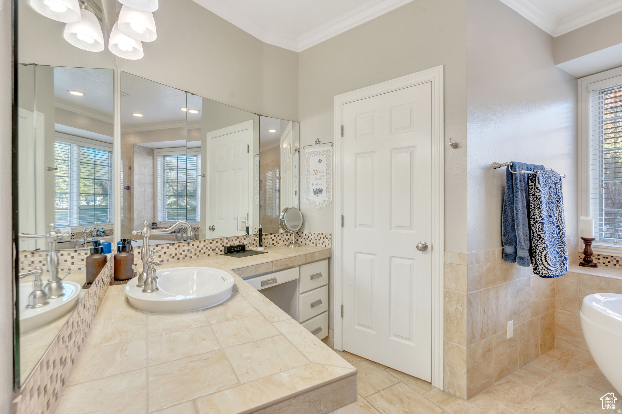 OLD ORCHARD ESTATES - Residential