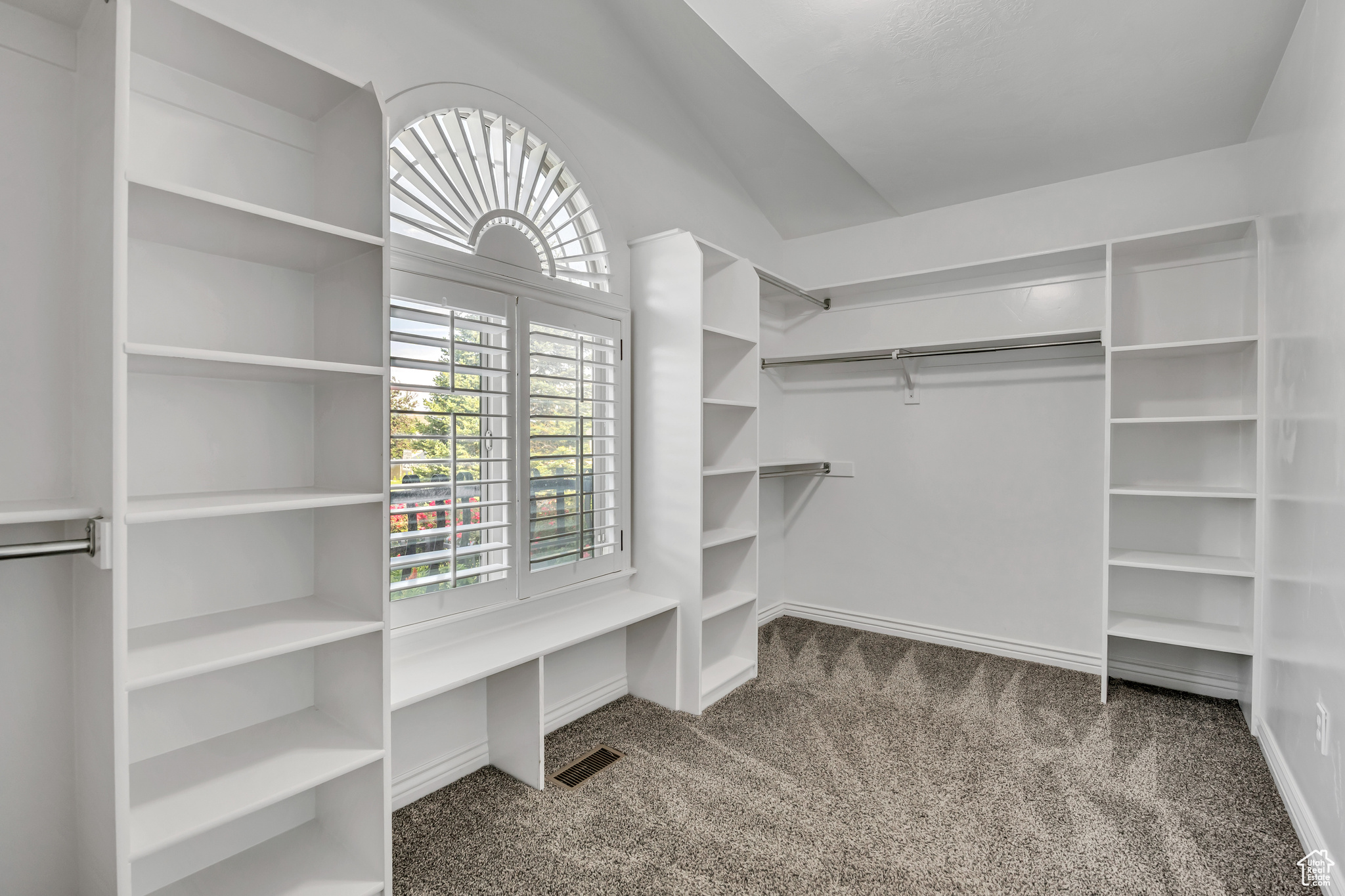 PONDEROSA ESTATES - Residential