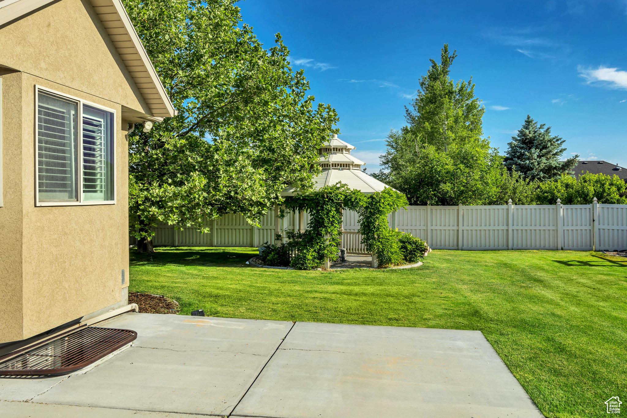 PONDEROSA ESTATES - Residential