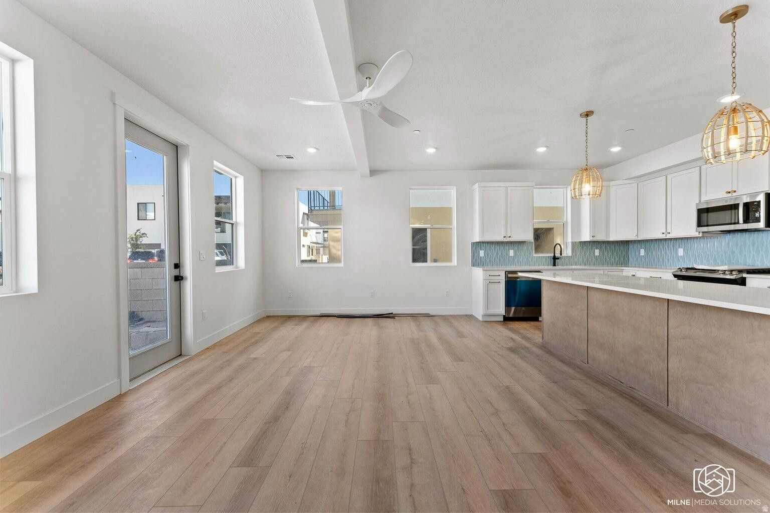 DESERT COLOR RESORT CONDOMINIUMS 2D - Residential